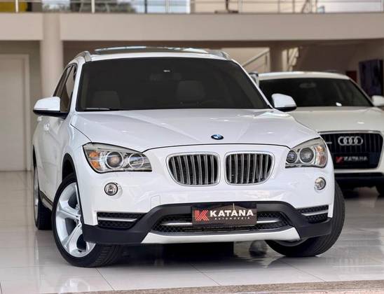BMW X1 2.0 16V TURBO GASOLINA SDRIVE20I 4P AUTOMÁTICO BMW X1 2.0 16V TURBO GASOLINA SDRIVE20I 4P AUTOMÁTICO